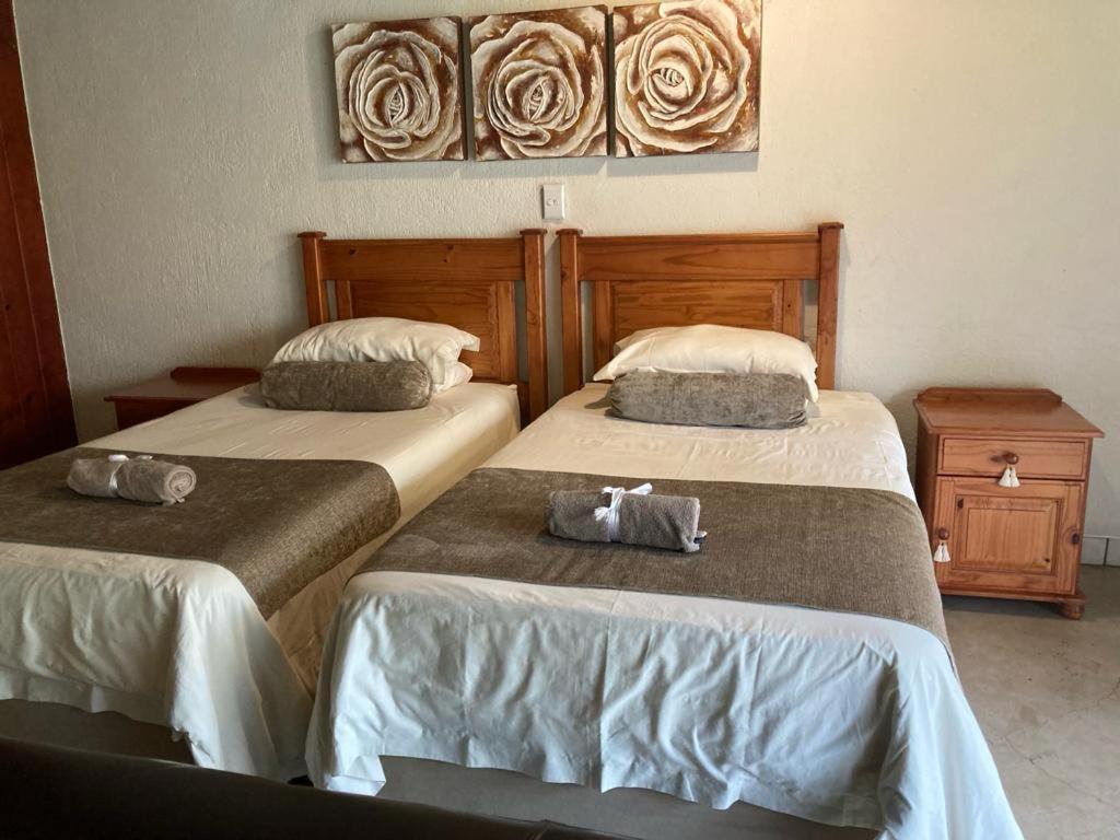 Acasia Guest Lodge Komatipoort Esterno foto